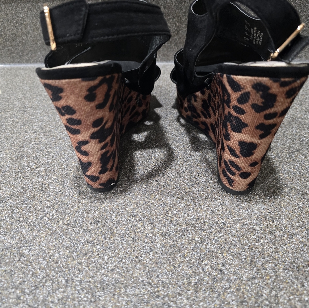 Black Suede Strappy Block Heel Sandals - Picture 4 of 4